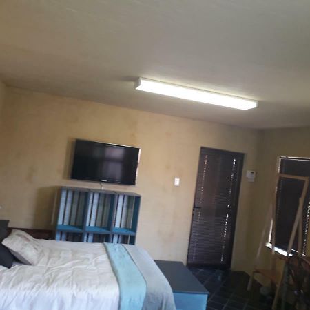 Studio@104 Apartment Mossel Bay Luaran gambar